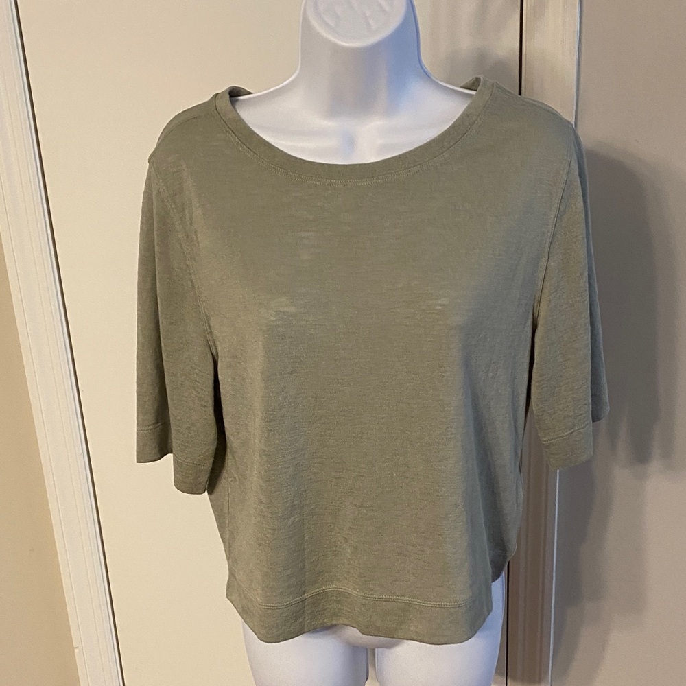 Athleta Tee